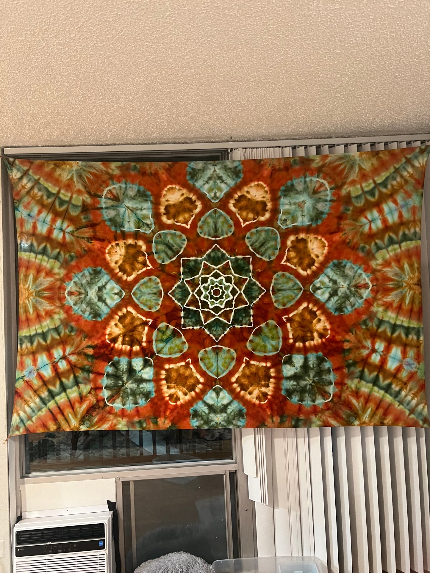 58 x 90 INCH TAPESTRY